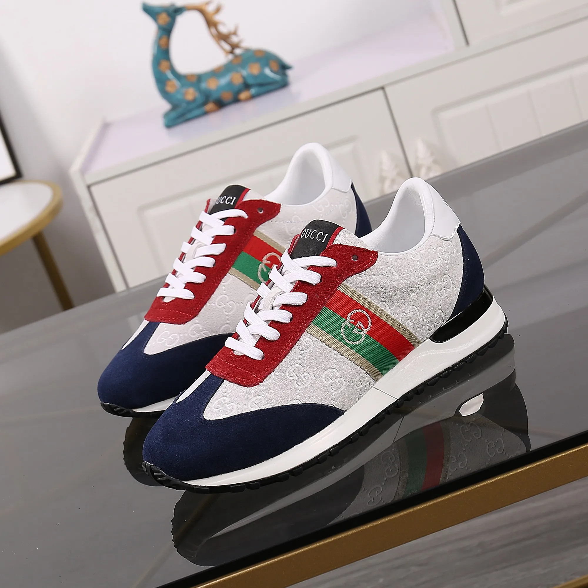 p420👾👾Spring new style is here again! [Gucci Sports Men's Shoes] Gucci fashionable casual men's shoes🇨🇳Original 1:1 mold opening, new models are available first💯Not high-profile but avant-garde, simple, low-key and fashionable, super versatile style🌿Made of original cowhide➕Sheepskin lining🎋The version is comfortable on the feet, and the workmanship is first-class🍍38-44 Large quantities in stock